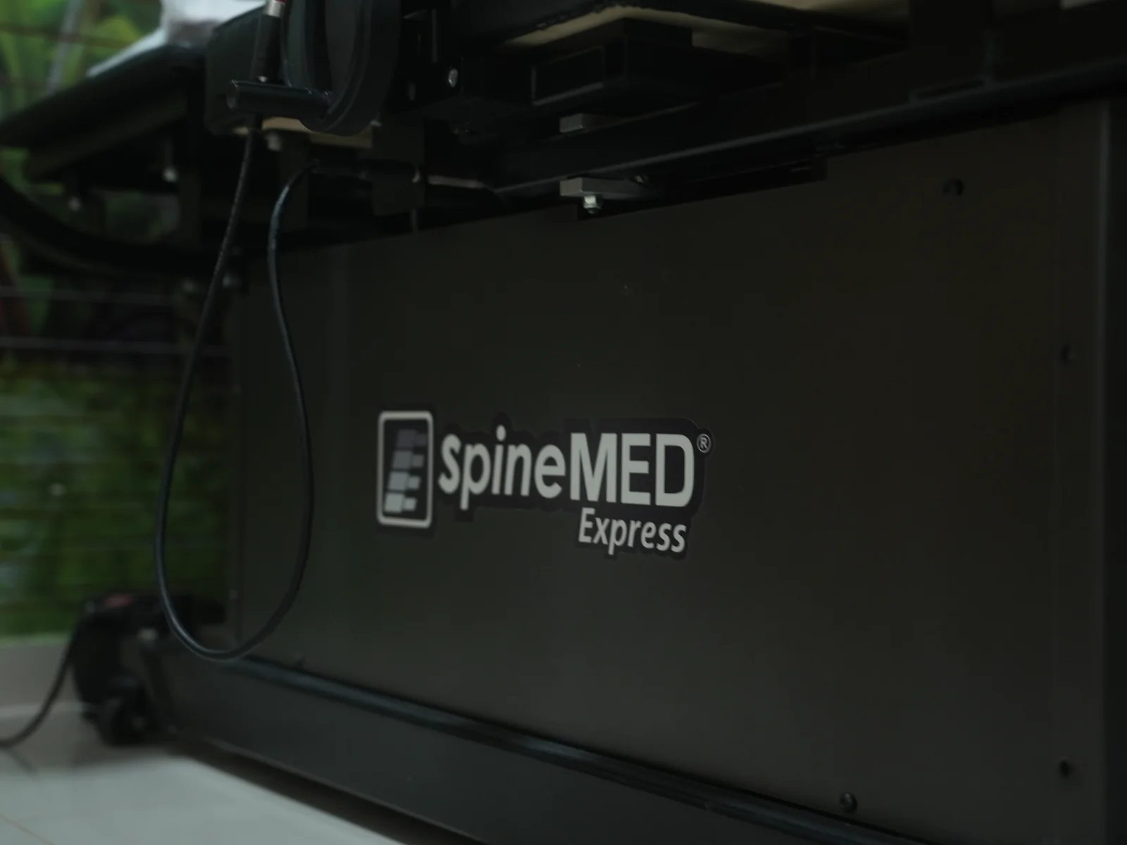 A mesa SpineMED